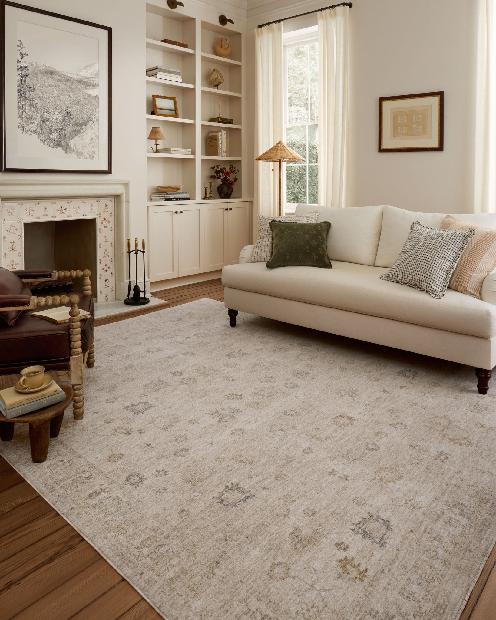 Louisa Oatmeal / Stone shown from another angle.