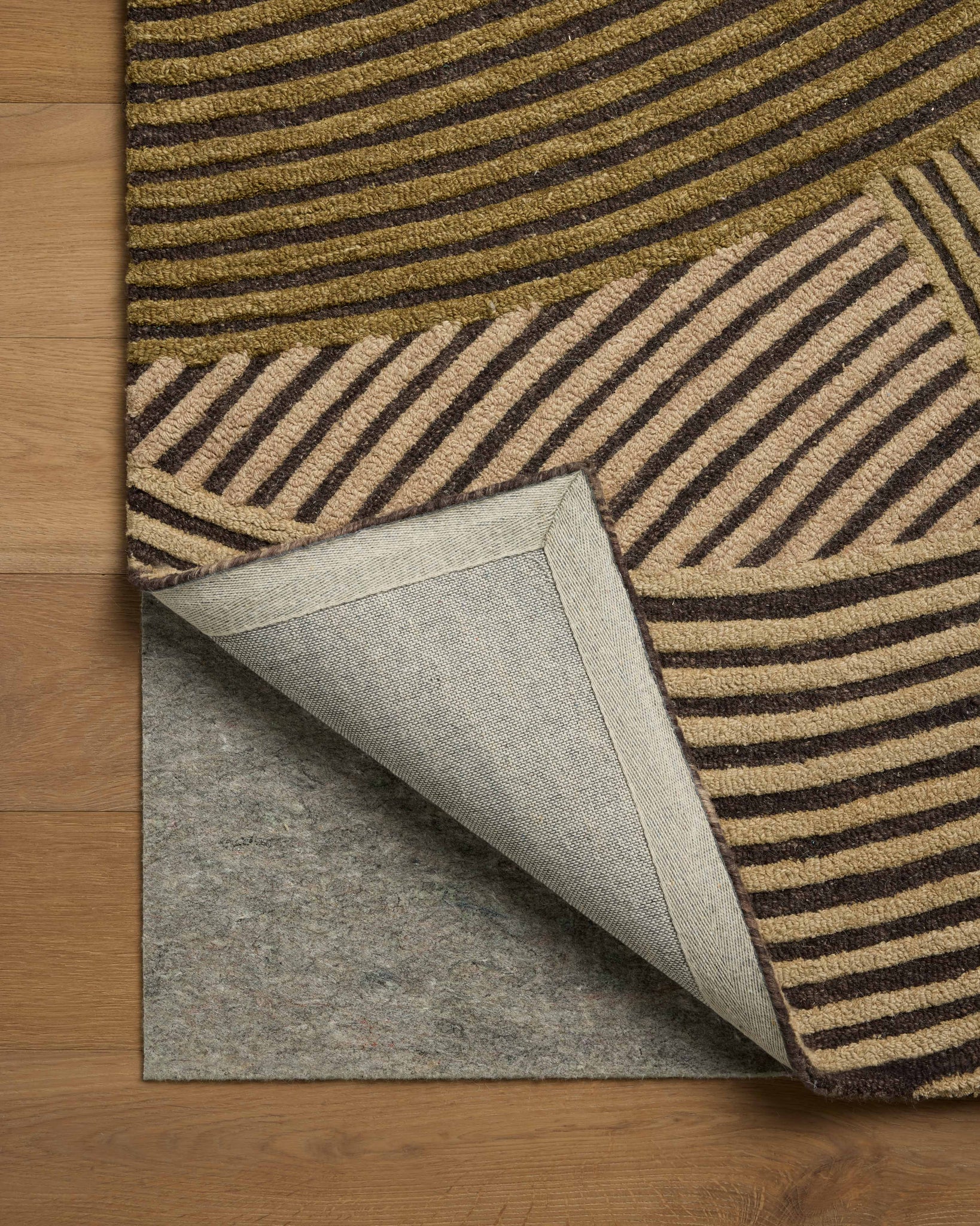 Madi Espresso / Multi shown from a different angle to reveal its pattern.