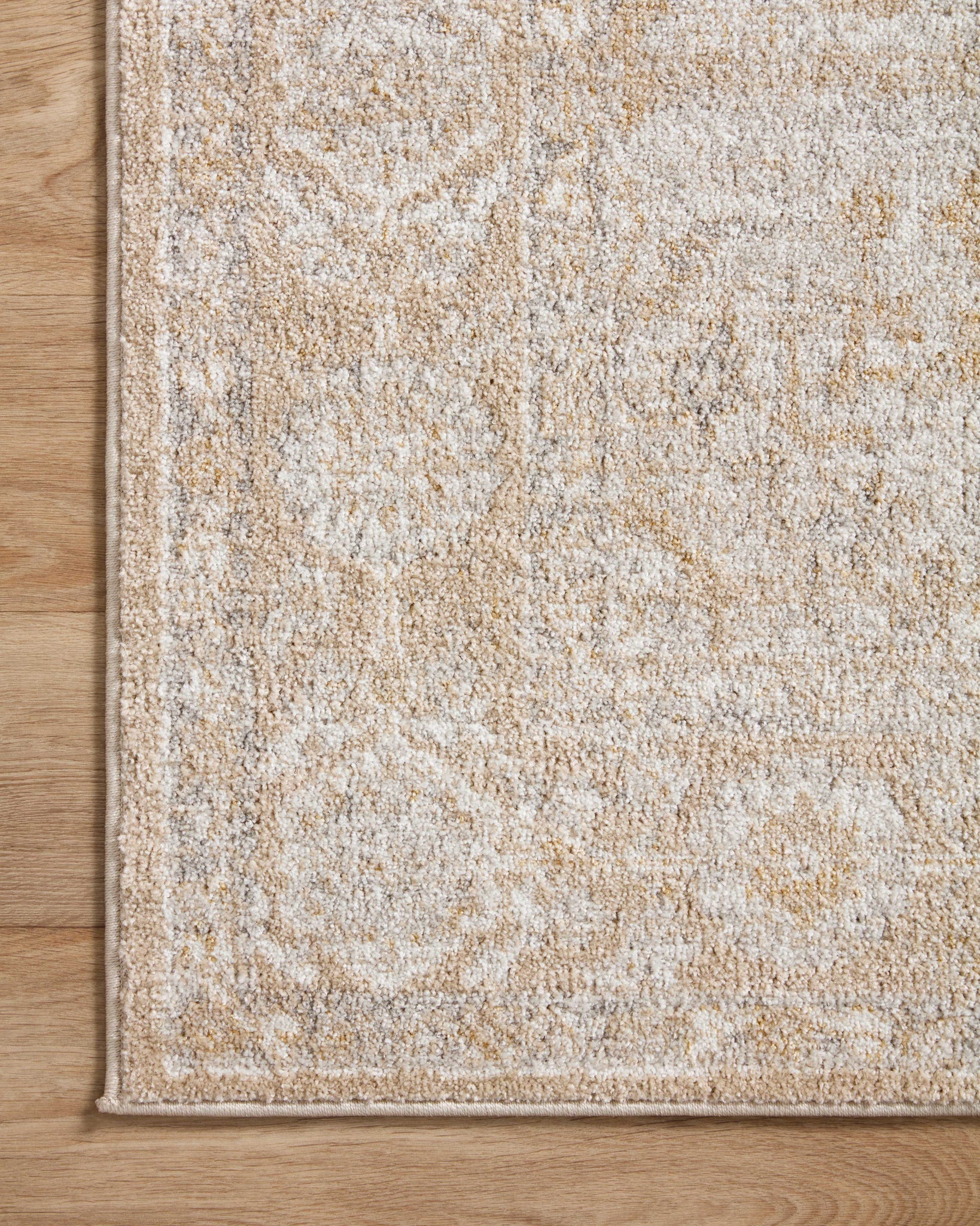 Odette Beige / Silver shown from a different angle to reveal its pattern.