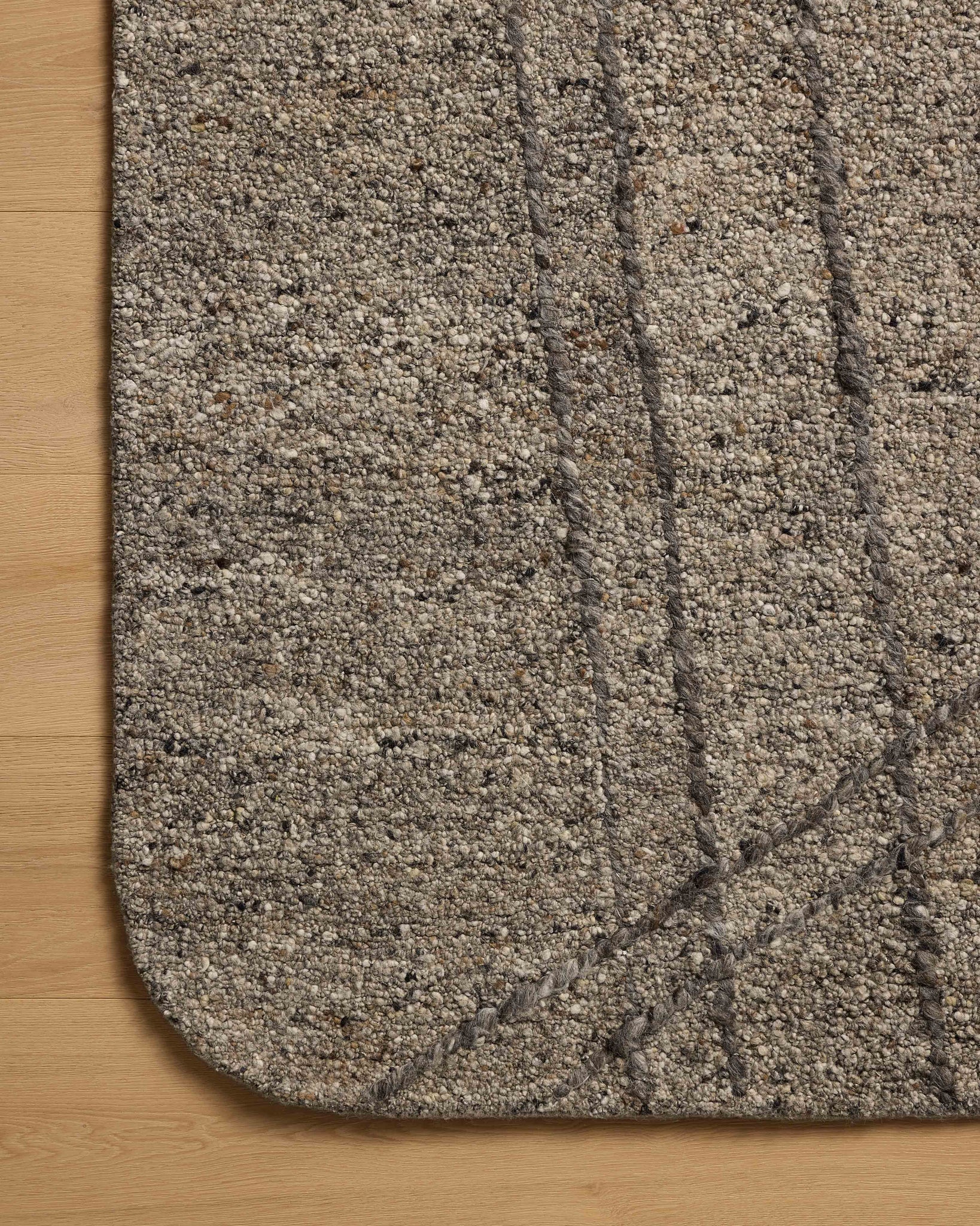 Otis Stone / Pebble shown from a different angle to reveal its pattern.