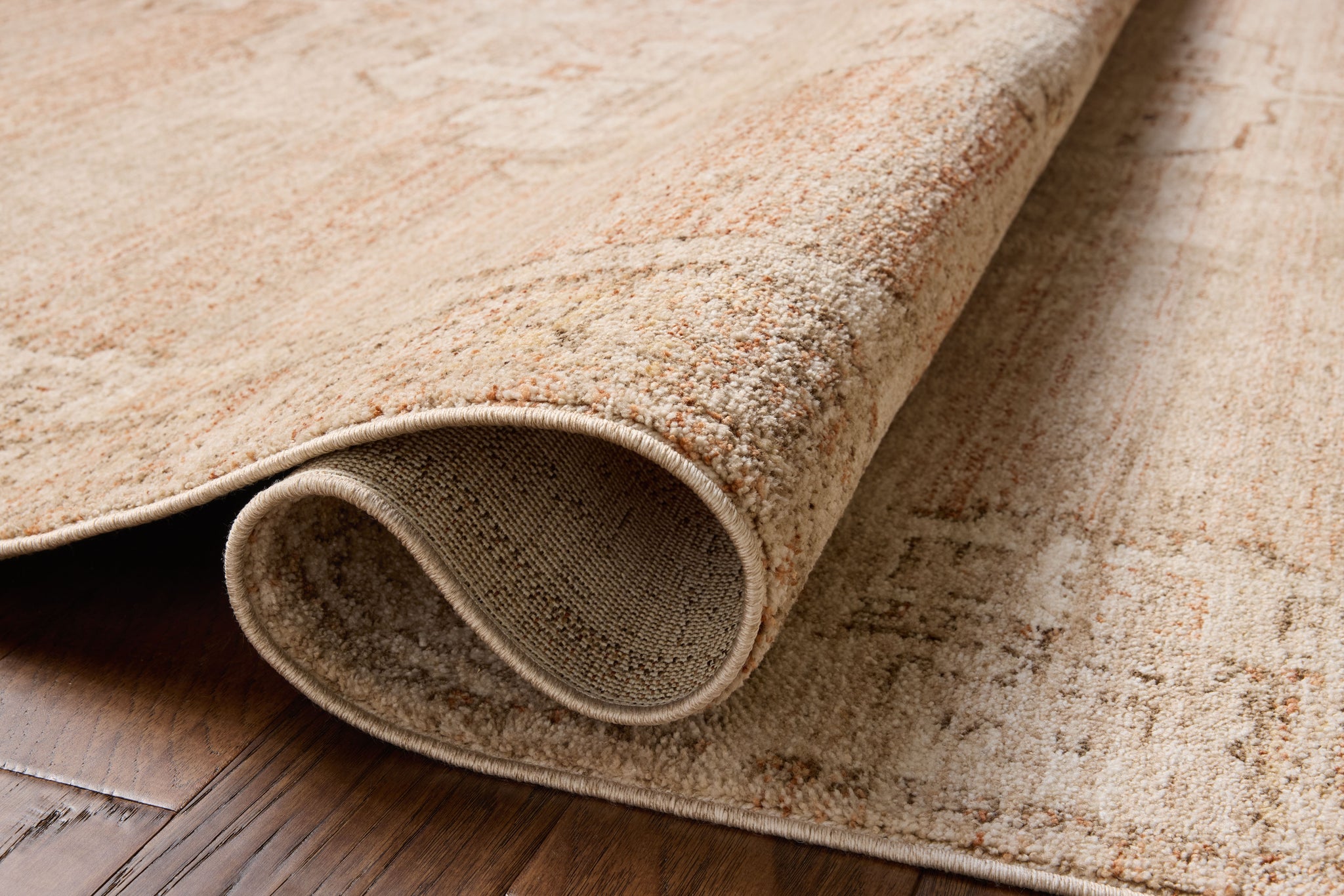 Palma Spice / Natural shown from a different angle to reveal its pattern.
