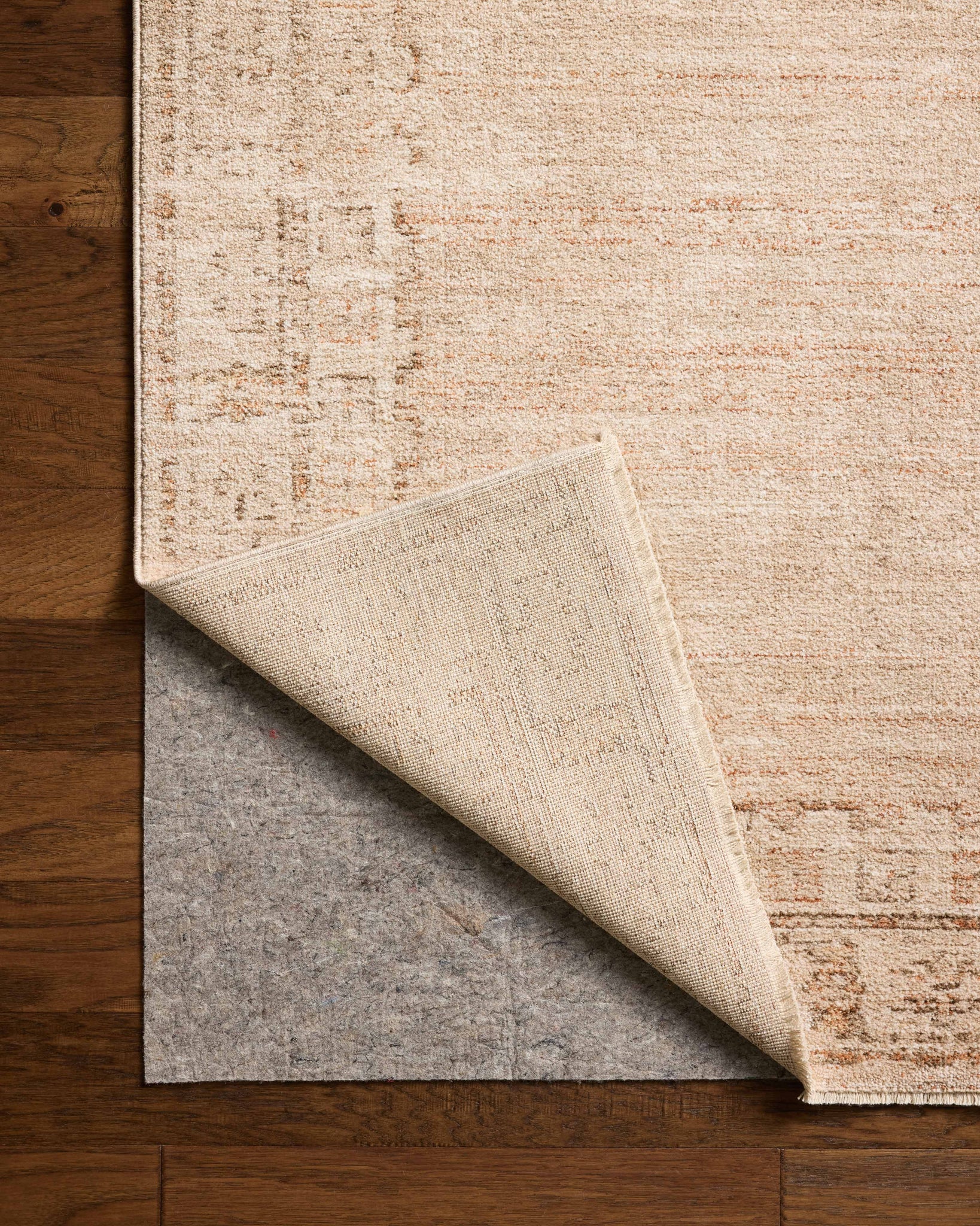 Palma Spice / Natural shown from a different angle to reveal its pattern.