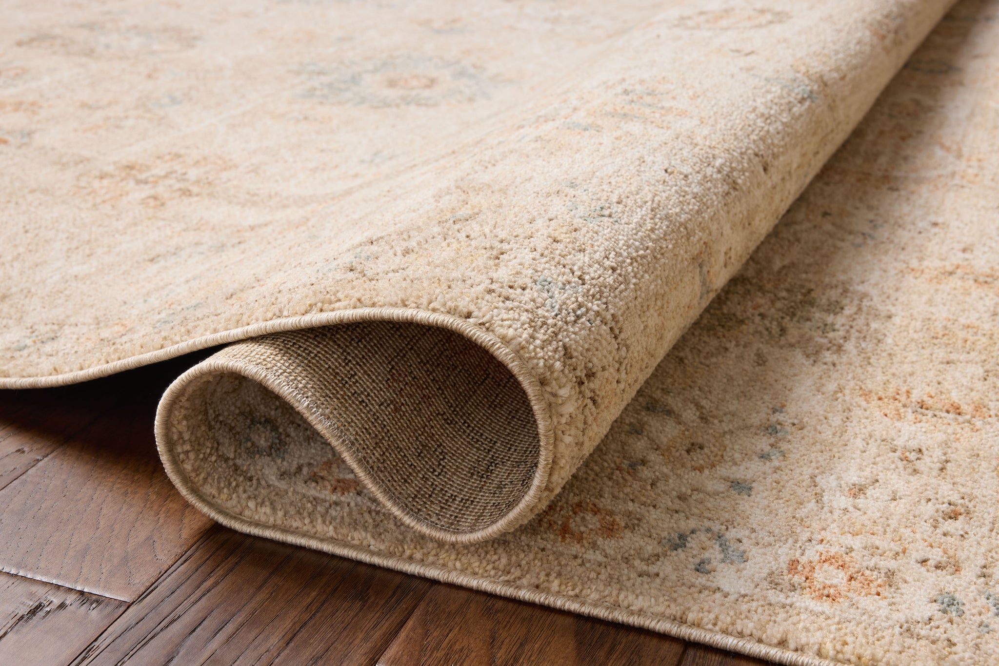 Palma Natural / Multi shown from a different angle to reveal its pattern.