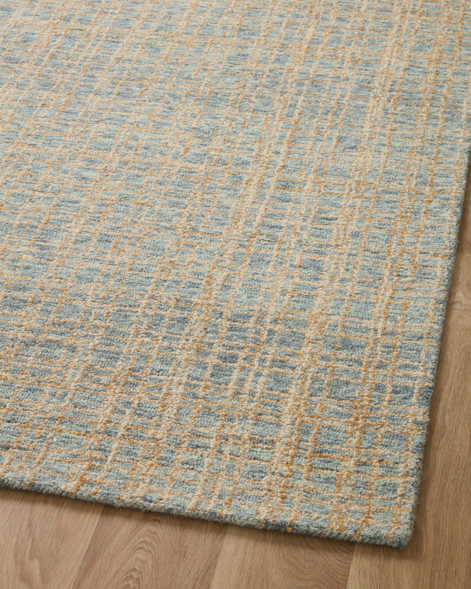 Polly Blue / Sand shown from another angle.