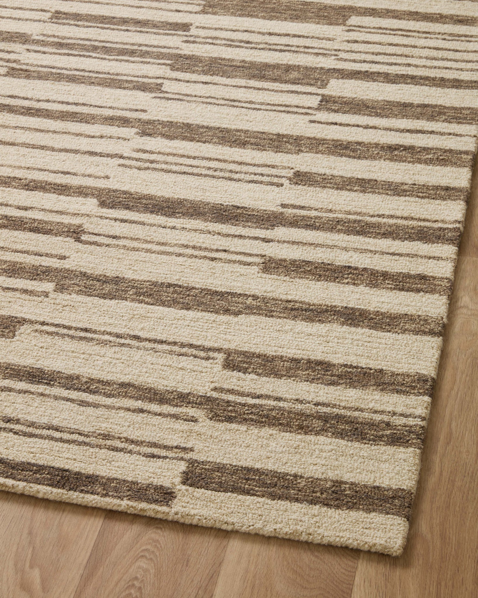Polly Beige / Tobacco shown from another angle.
