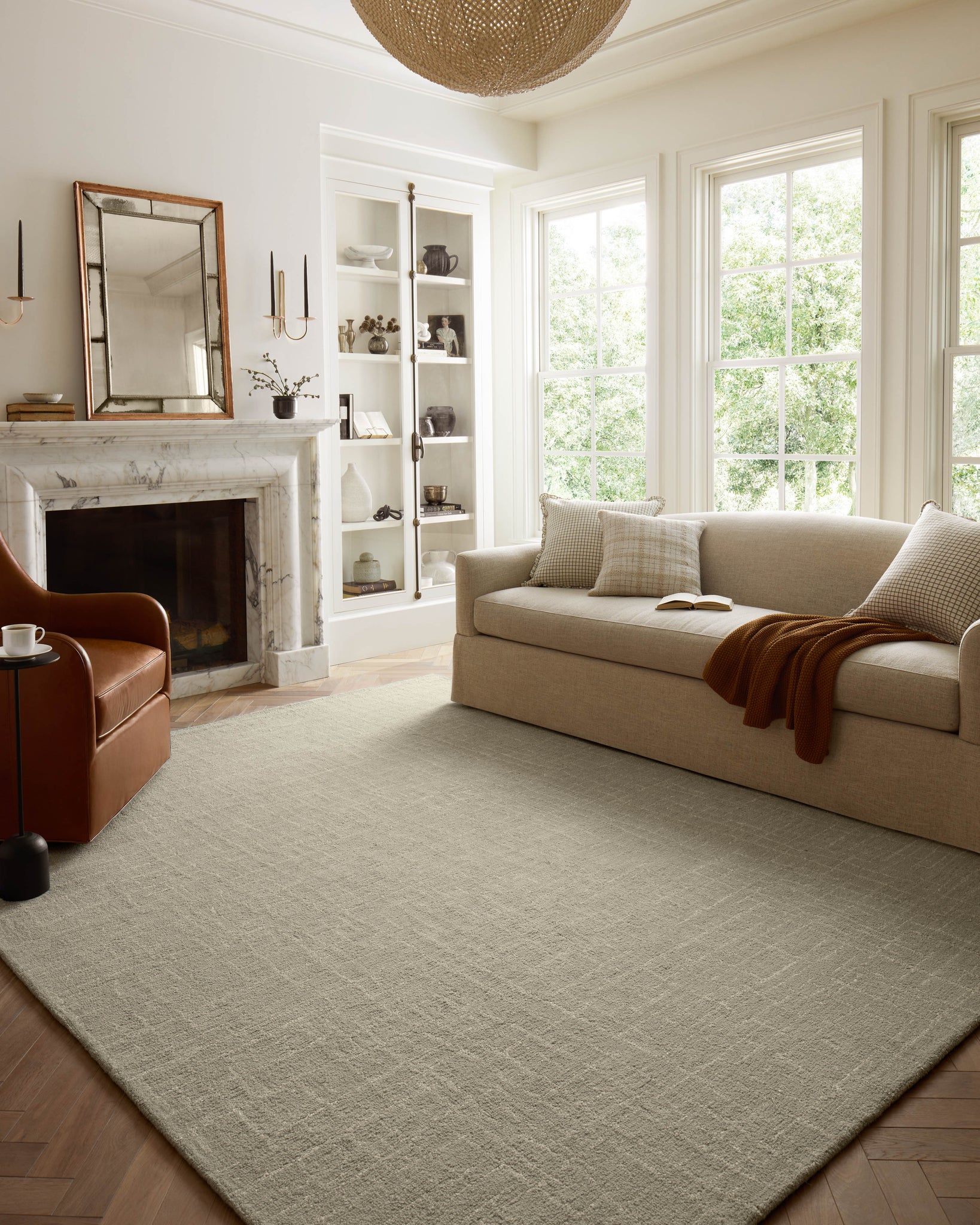 Polly Spa / Ivory shown from another angle.