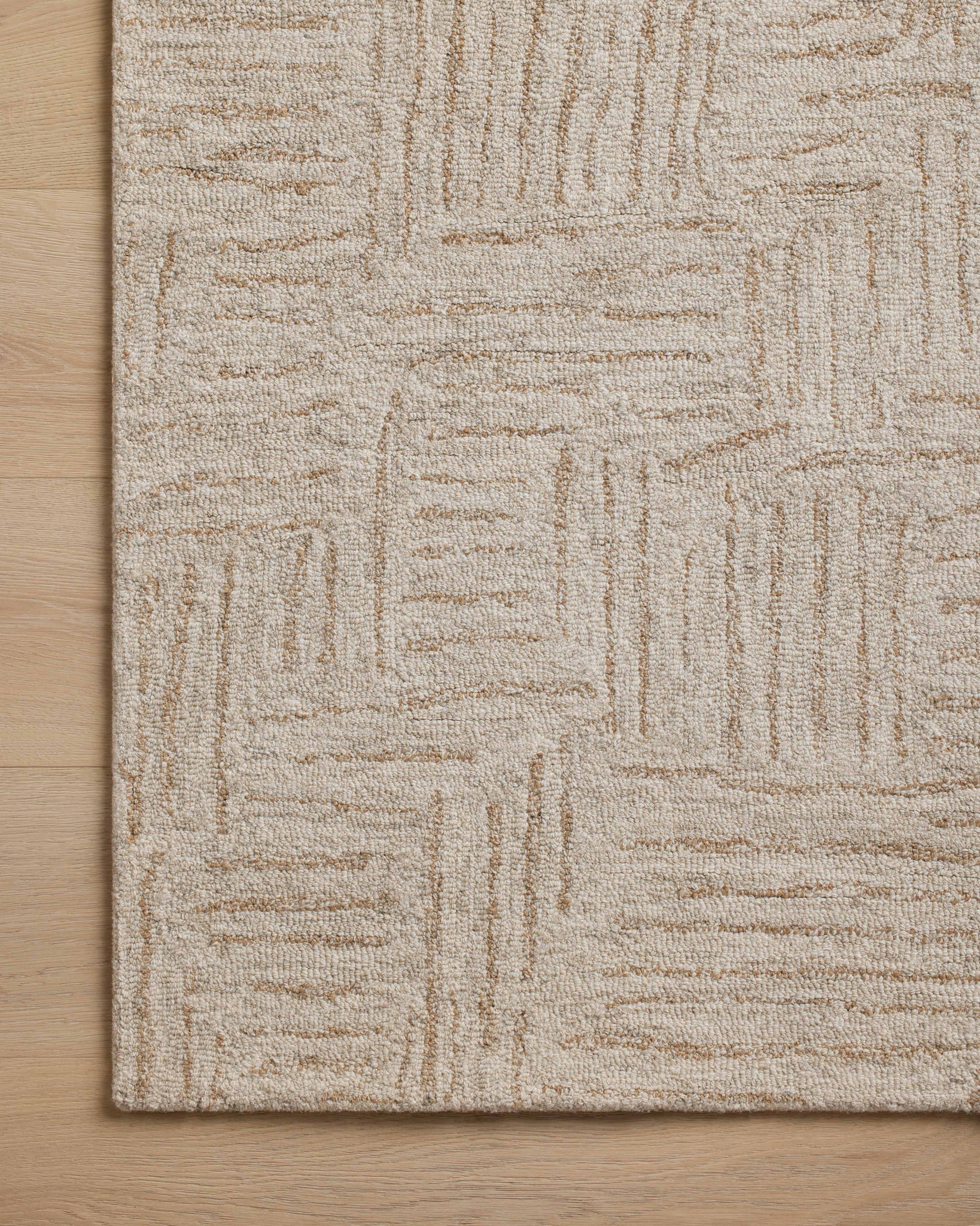 Polly Smoke / Sand shown from a different angle to reveal its pattern.