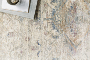 Revere Ivory / Blue shown from a different angle to reveal its pattern.