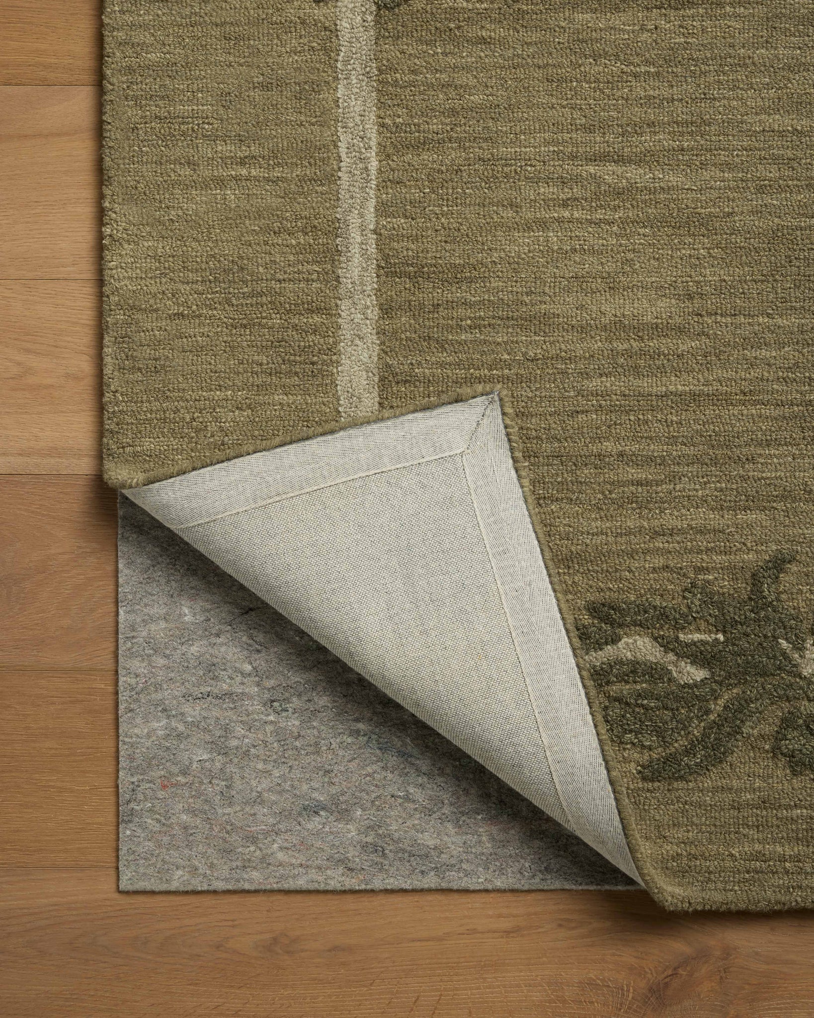 Romi Green / Forest shown from a different angle to reveal its pattern.