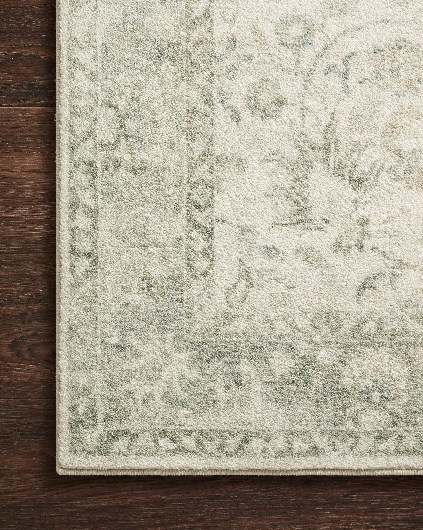 Rosette Ivory / Silver shown from another angle.