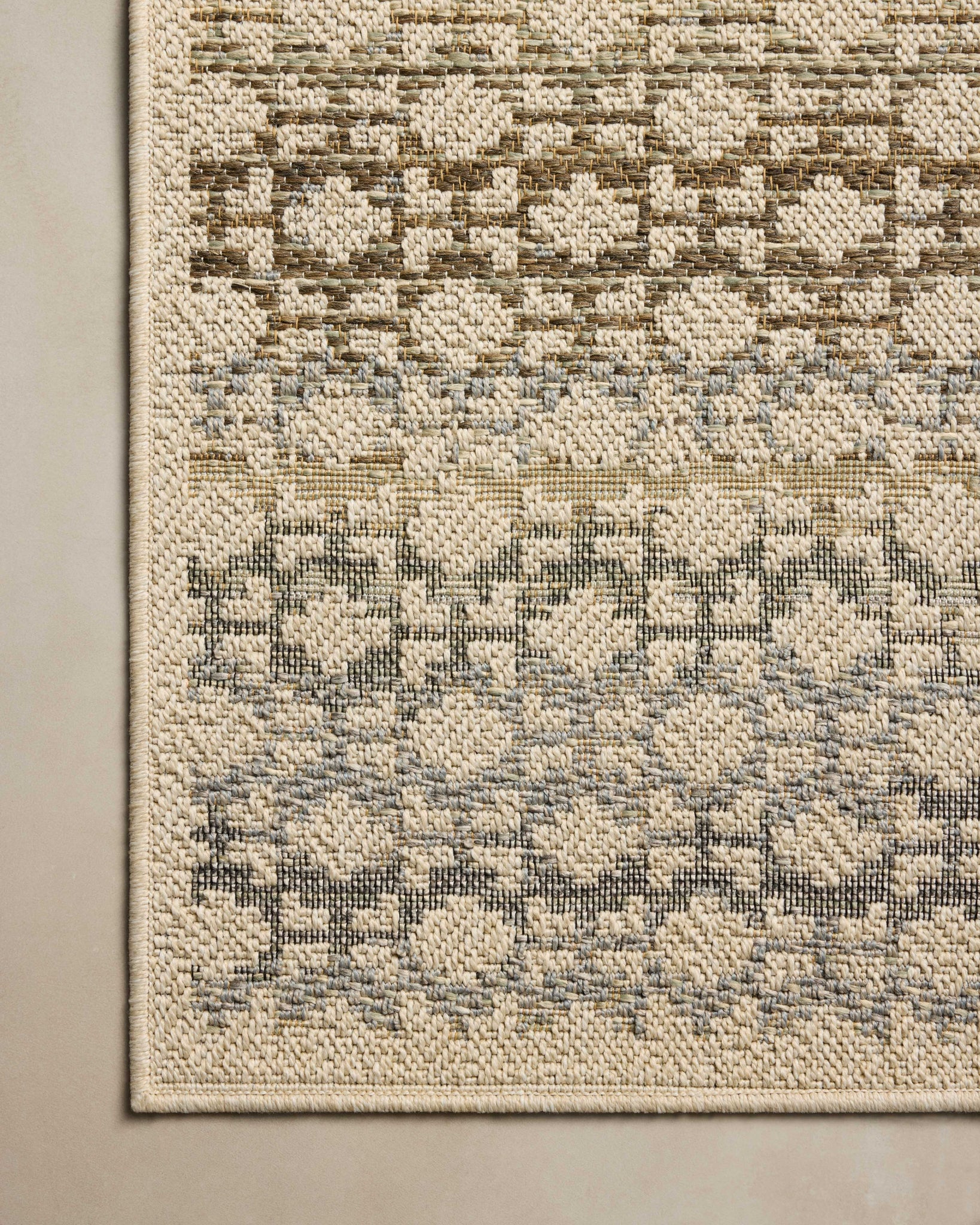 Saylor Ivory / Multi shown from a different angle to reveal its pattern.