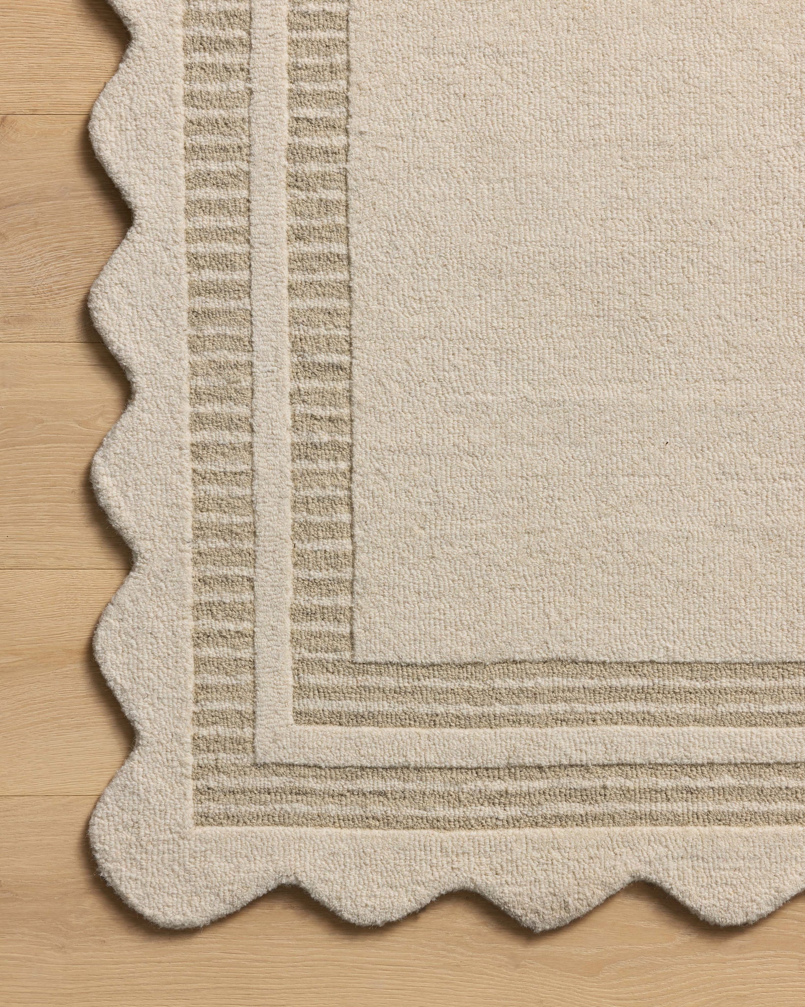 Scottie Ivory / Grey shown from another angle.