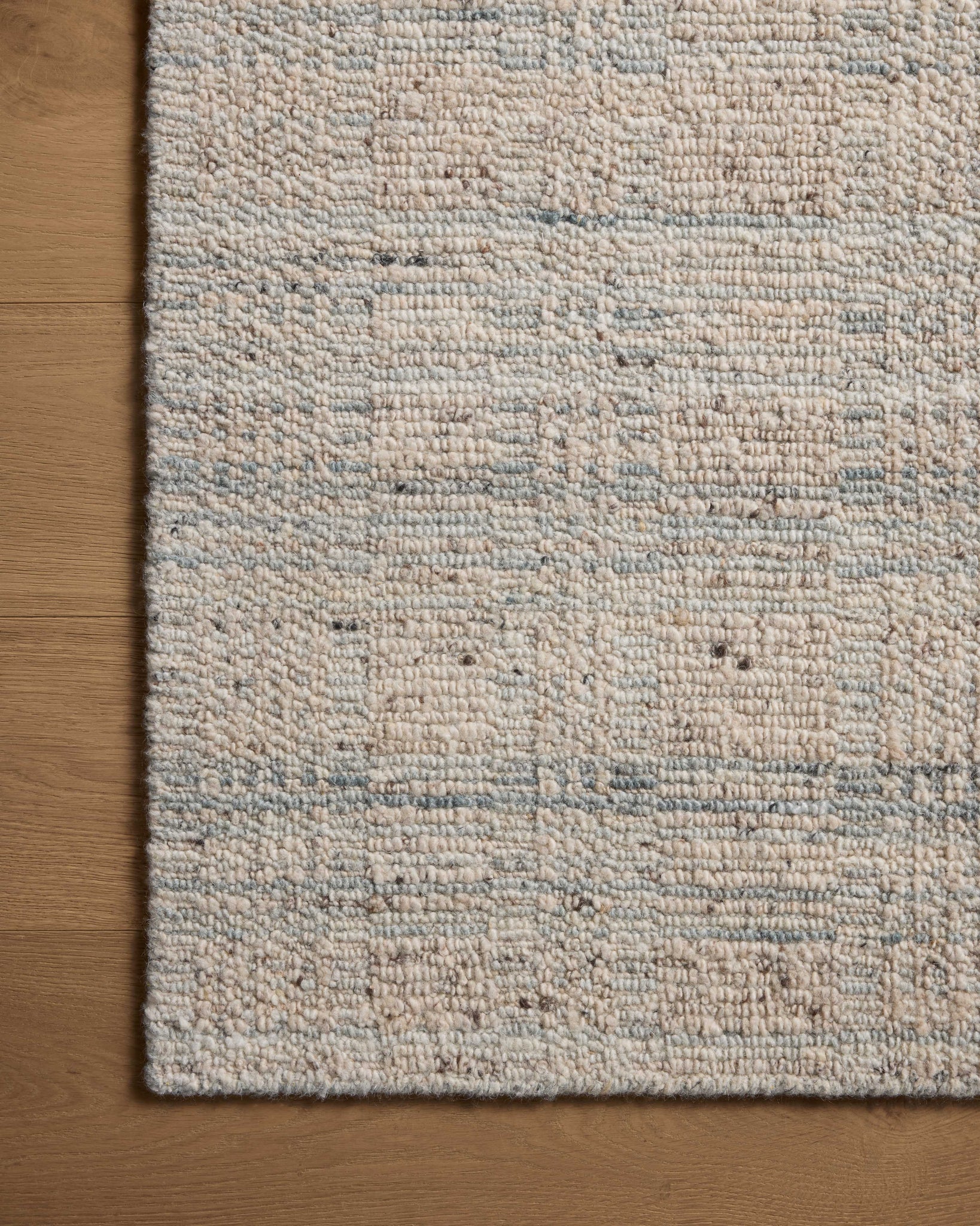 Sonya Mist / Oatmeal shown from a different angle to reveal its pattern.