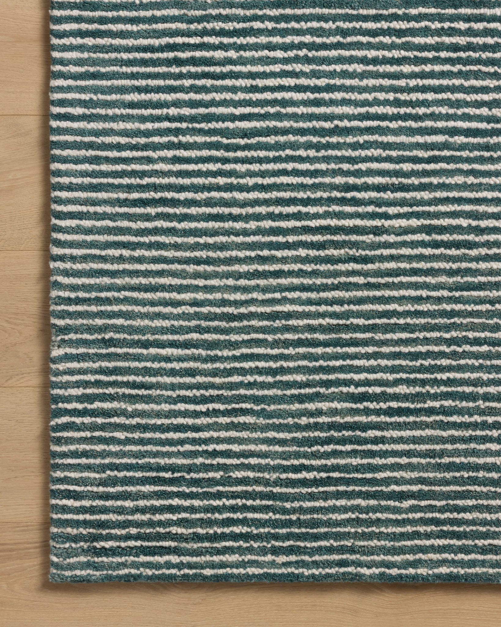 Sunday Ocean / Ivory shown from a different angle to reveal its pattern.
