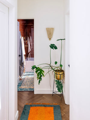 Song Wall Sconce - Lifestyle [H682101-AGB]