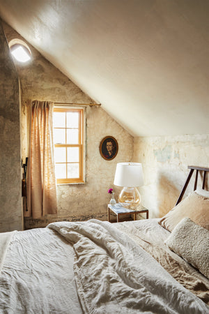 Thea Table Lamp - Lifestyle [HL776201-AGB]