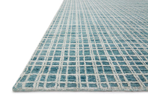 Side view of the Urbana Aqua rug.