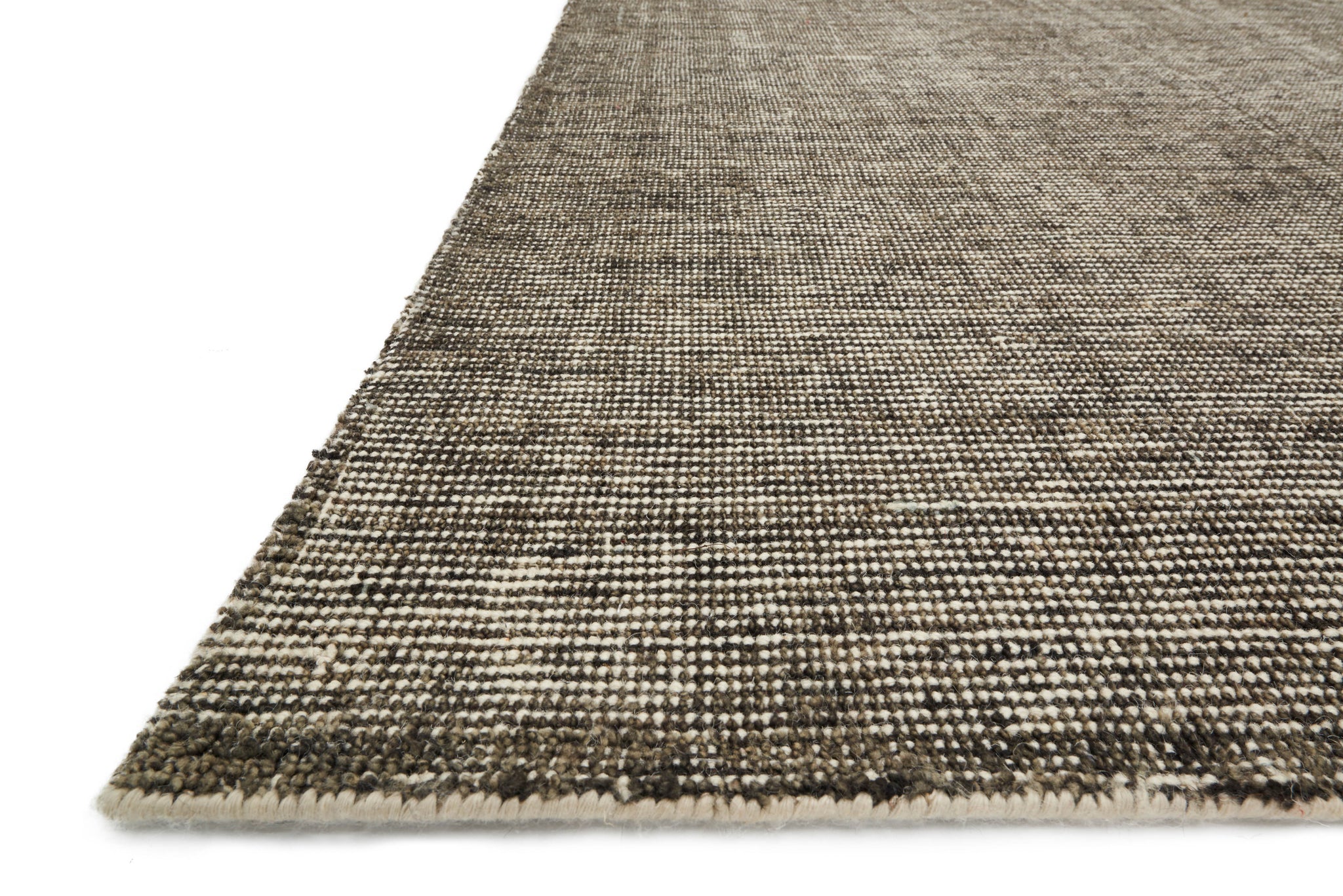 Side view of the Villa Ink rug.