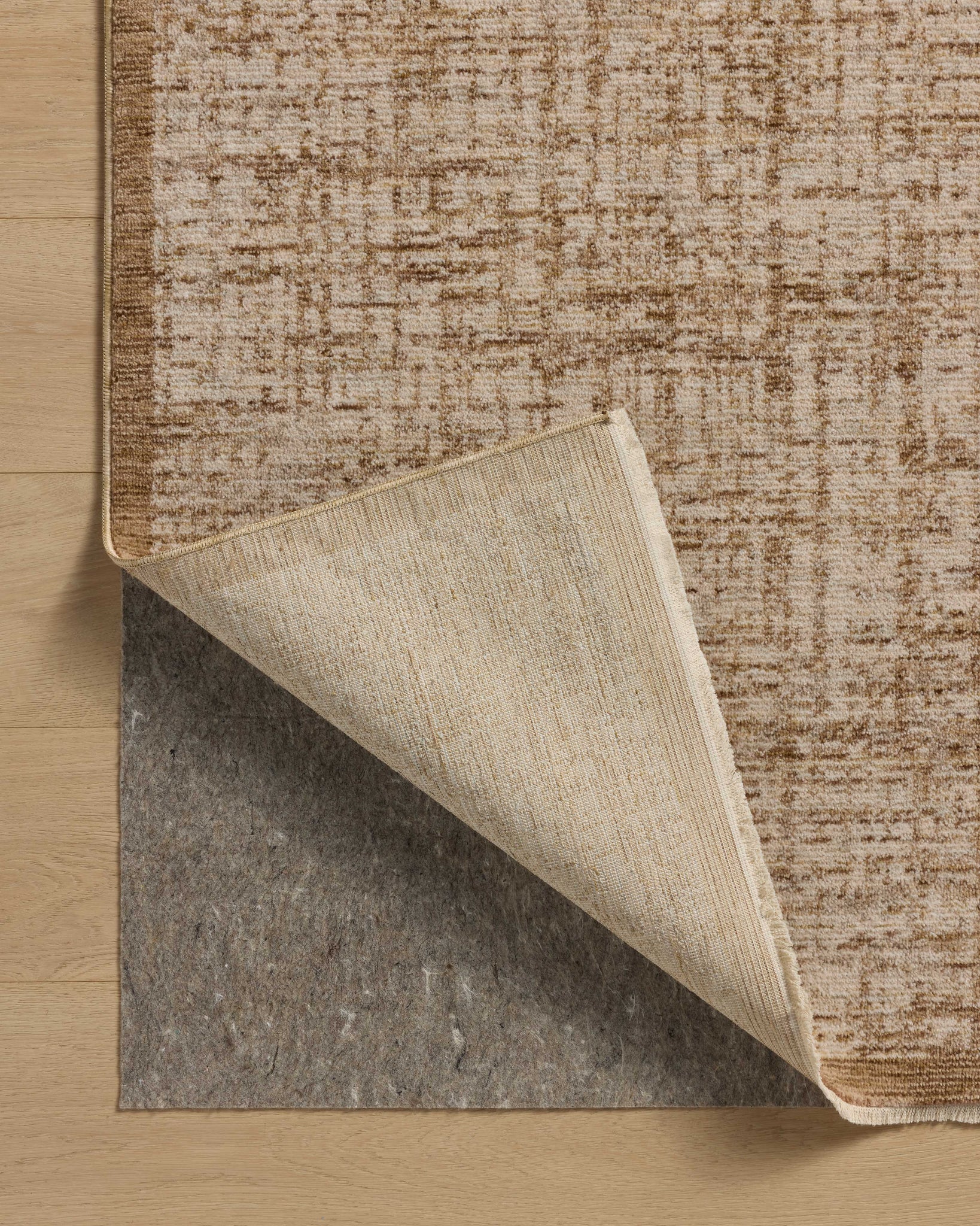 Winston Spice / Bone shown from a different angle to reveal its pattern.